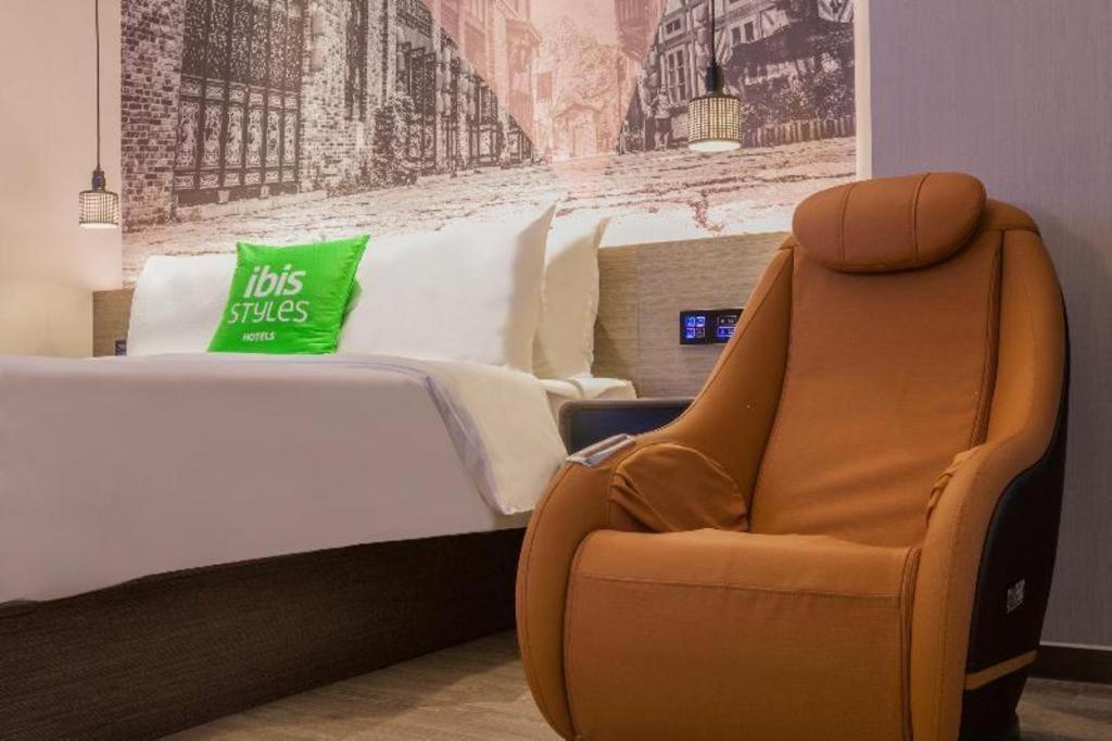 Ibis Styles Wuhan Optics Valley Square Hotel Eksteriør bilde