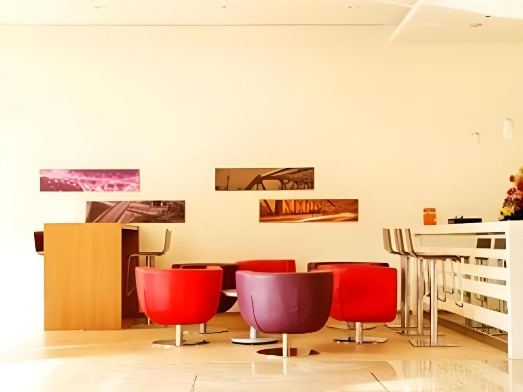 Ibis Styles Wuhan Optics Valley Square Hotel Eksteriør bilde